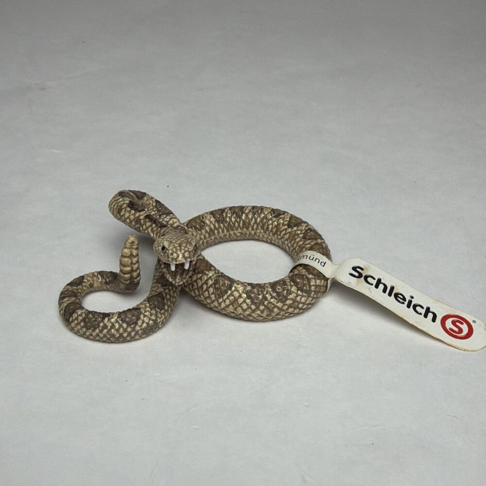 Schleich Realistic Rattlesnake figure Retired 147409